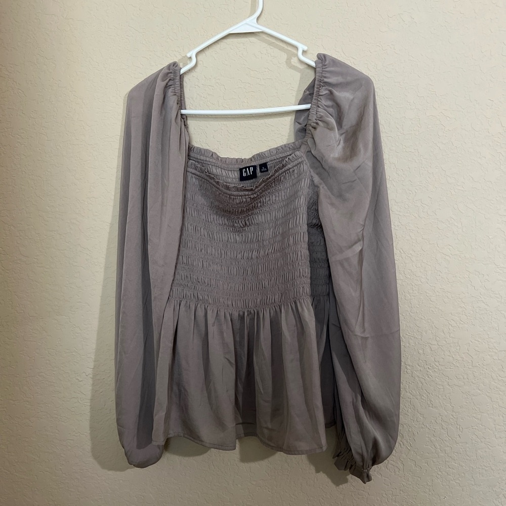 GAP Gray Smocked Peplum Blouse